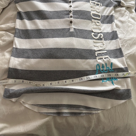 COPY - Aeropostale Shirt - Picture 6 of 7